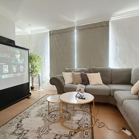 Spacious And Cosy 3Brs 5F House In Heart Of Londres Exterior foto