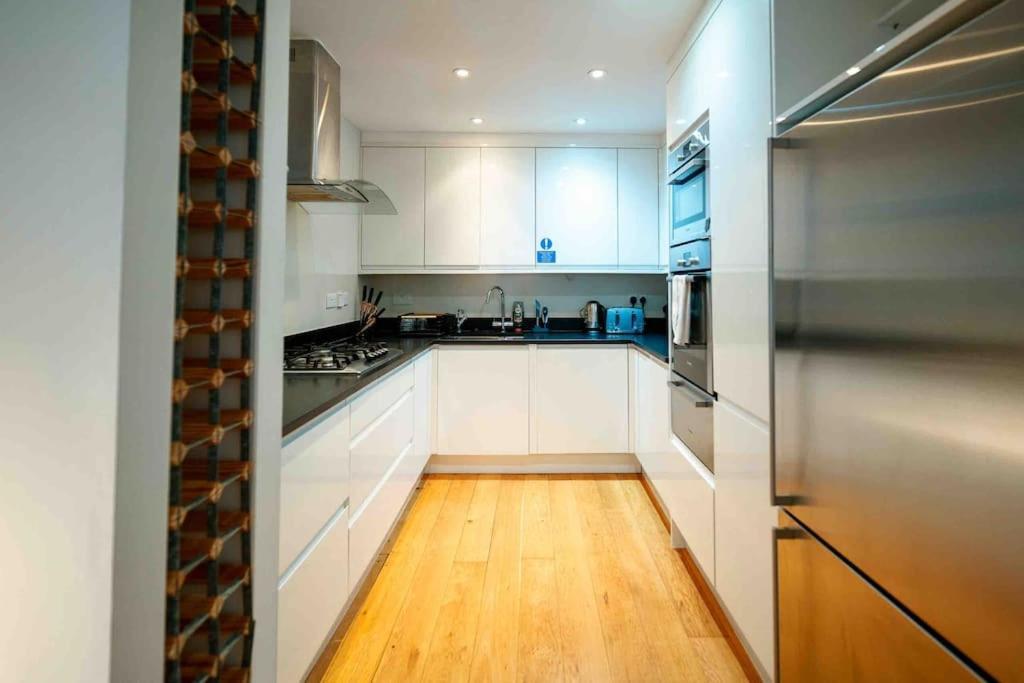 Spacious And Cosy 3Brs 5F House In Heart Of Londres Exterior foto