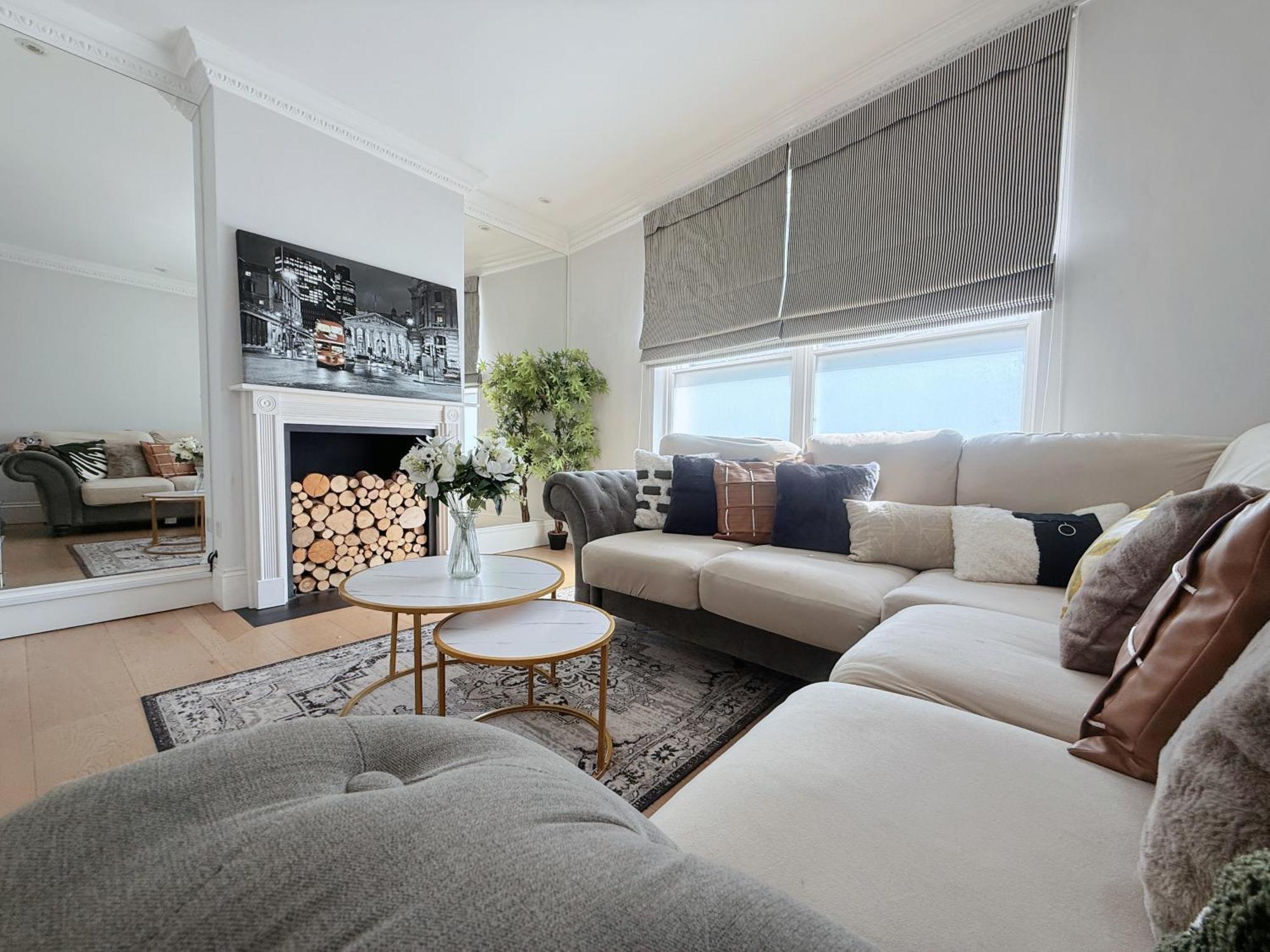 Spacious And Cosy 3Brs 5F House In Heart Of Londres Exterior foto