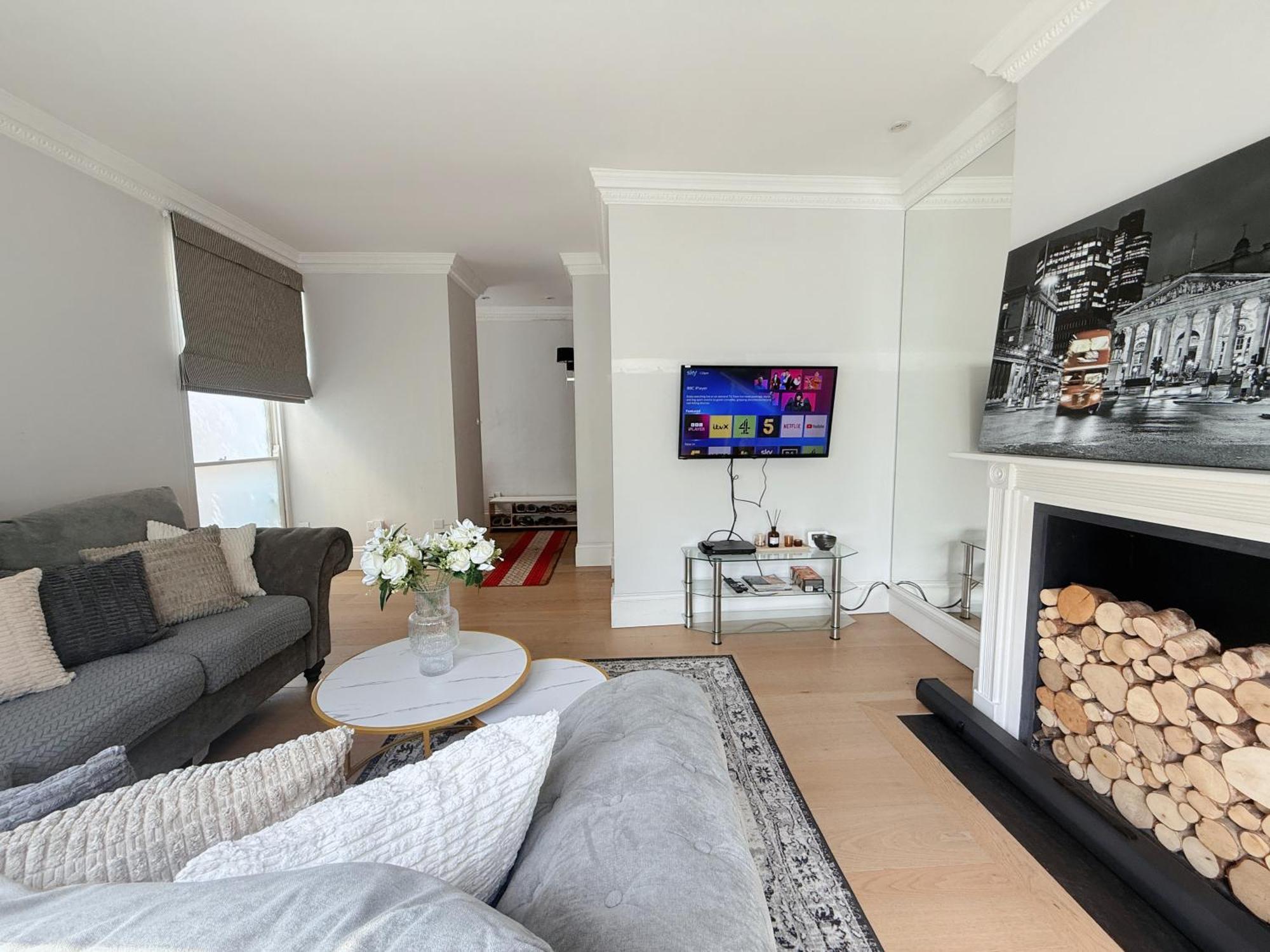 Spacious And Cosy 3Brs 5F House In Heart Of Londres Exterior foto