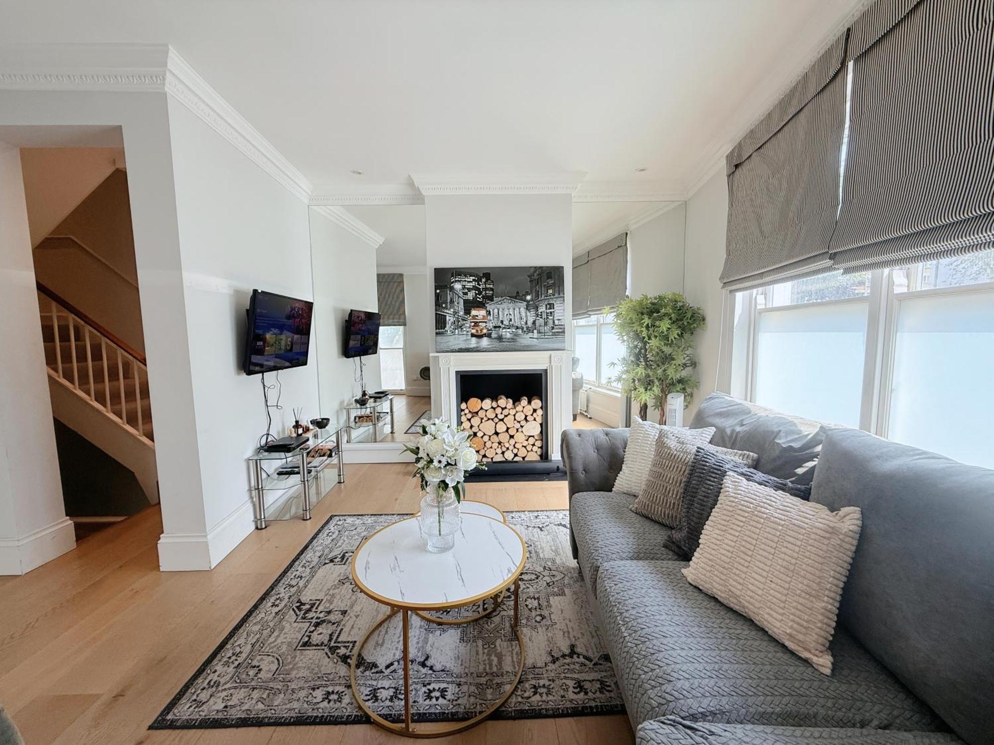 Spacious And Cosy 3Brs 5F House In Heart Of Londres Exterior foto