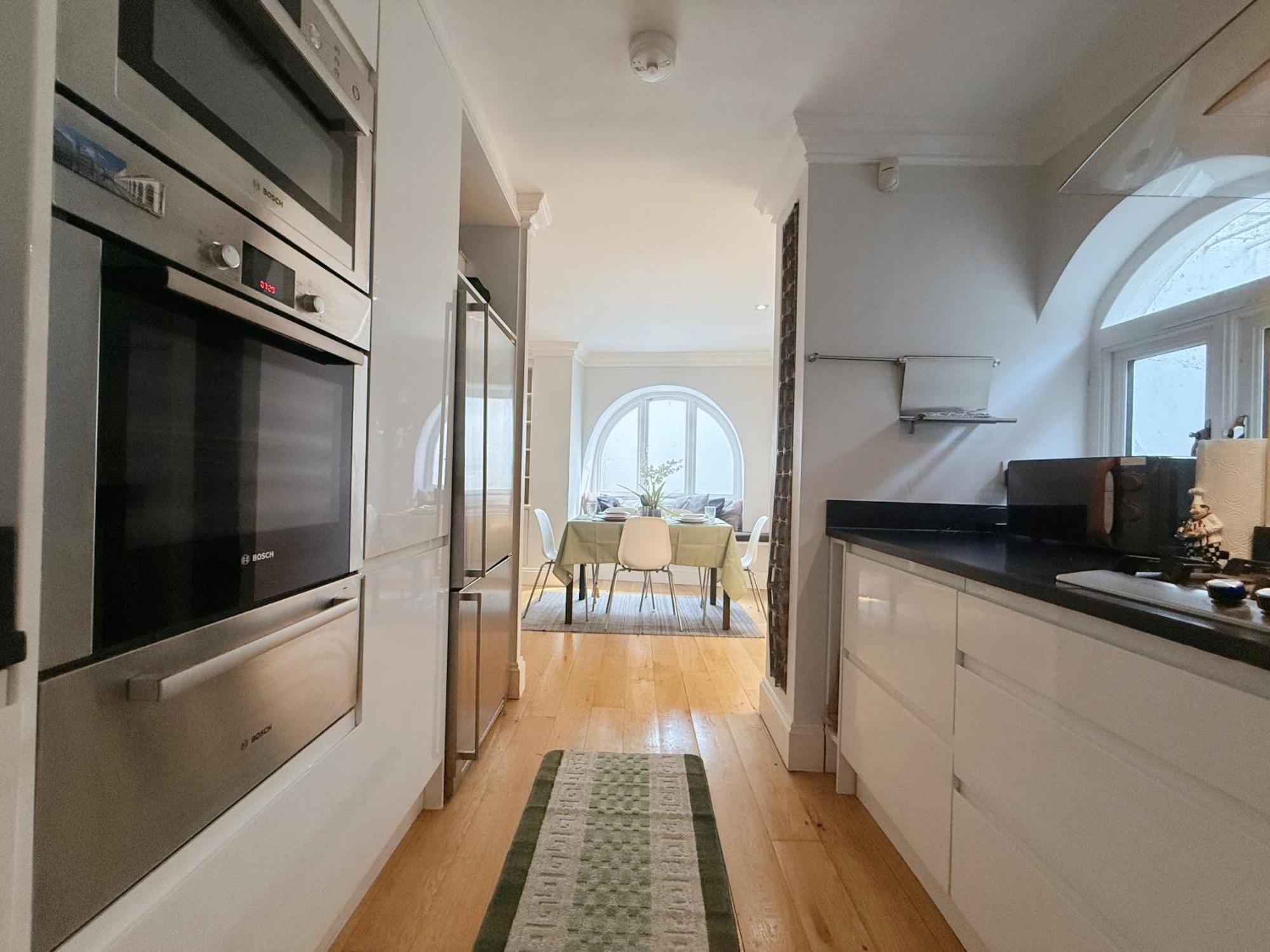 Spacious And Cosy 3Brs 5F House In Heart Of Londres Exterior foto