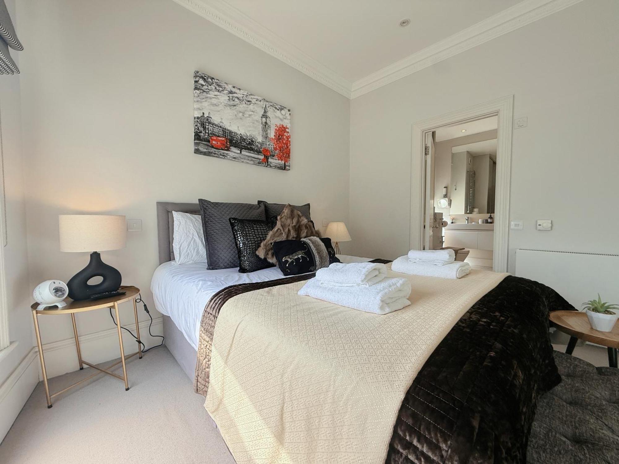 Spacious And Cosy 3Brs 5F House In Heart Of Londres Exterior foto