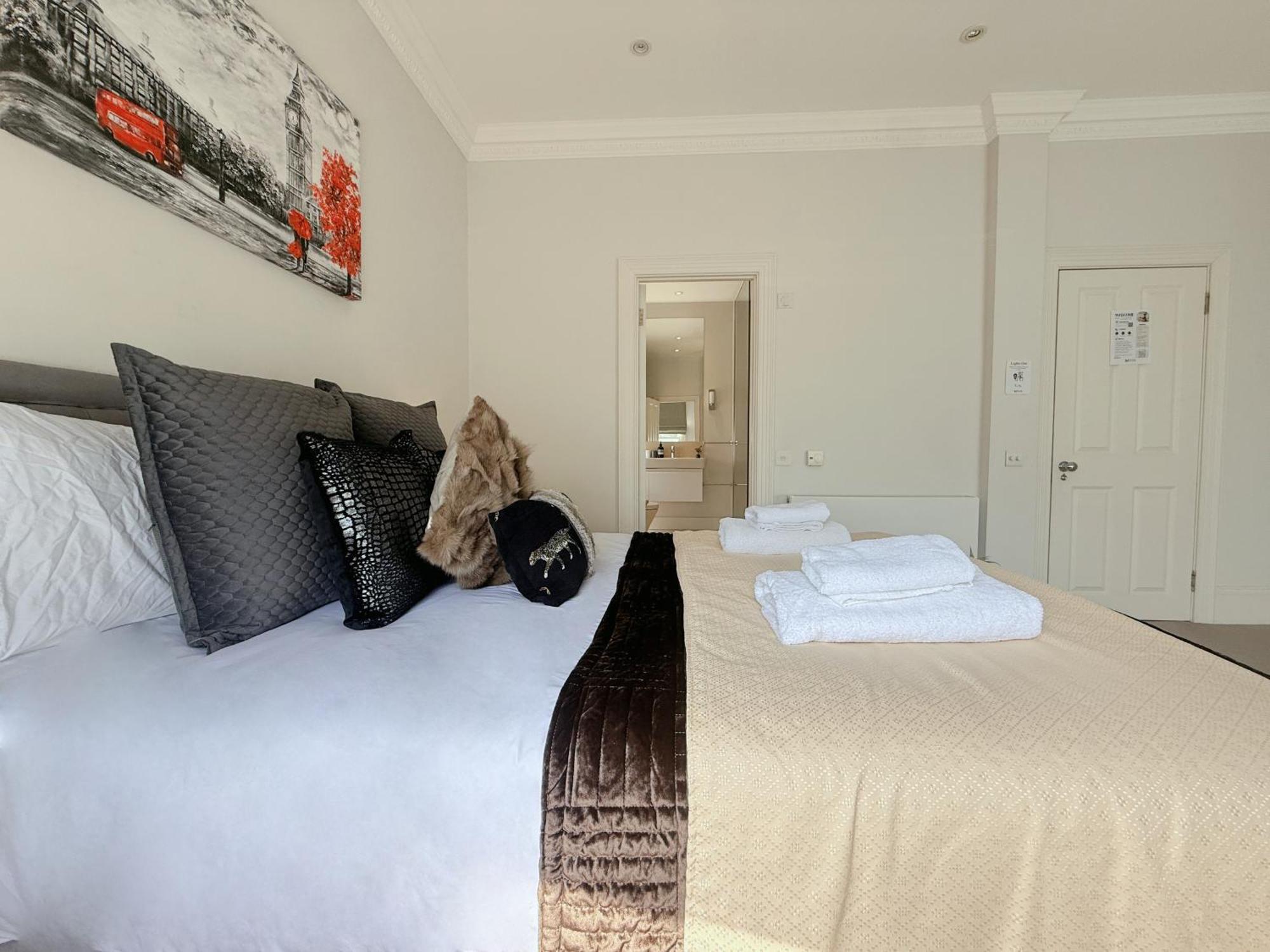 Spacious And Cosy 3Brs 5F House In Heart Of Londres Exterior foto