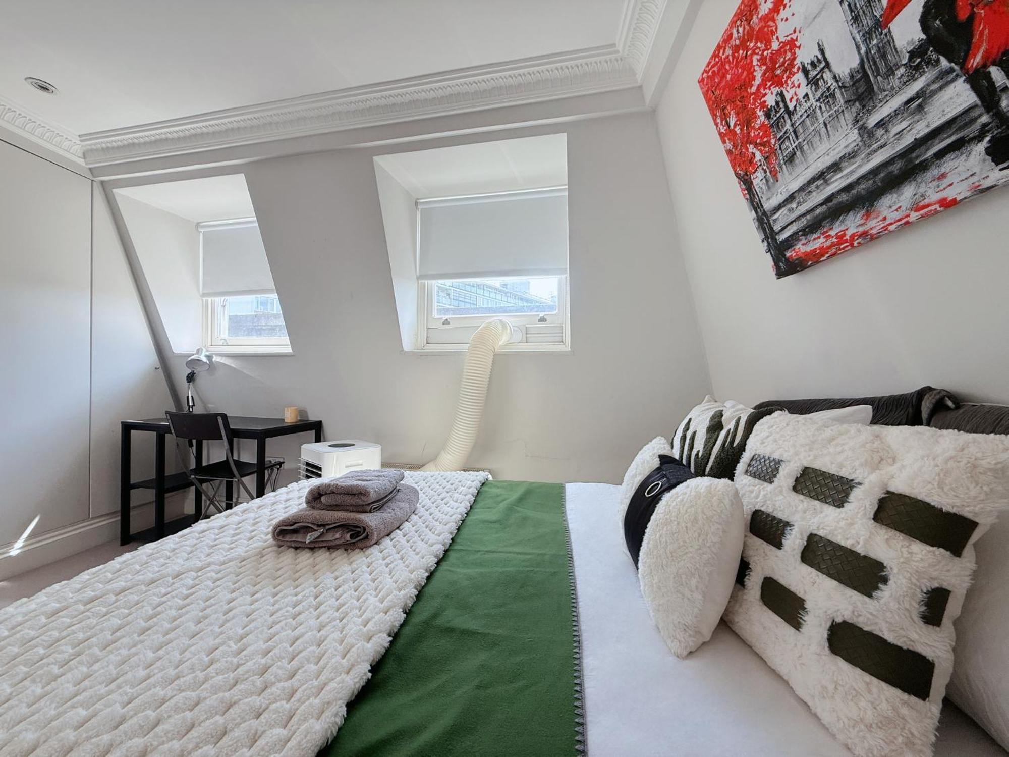 Spacious And Cosy 3Brs 5F House In Heart Of Londres Exterior foto